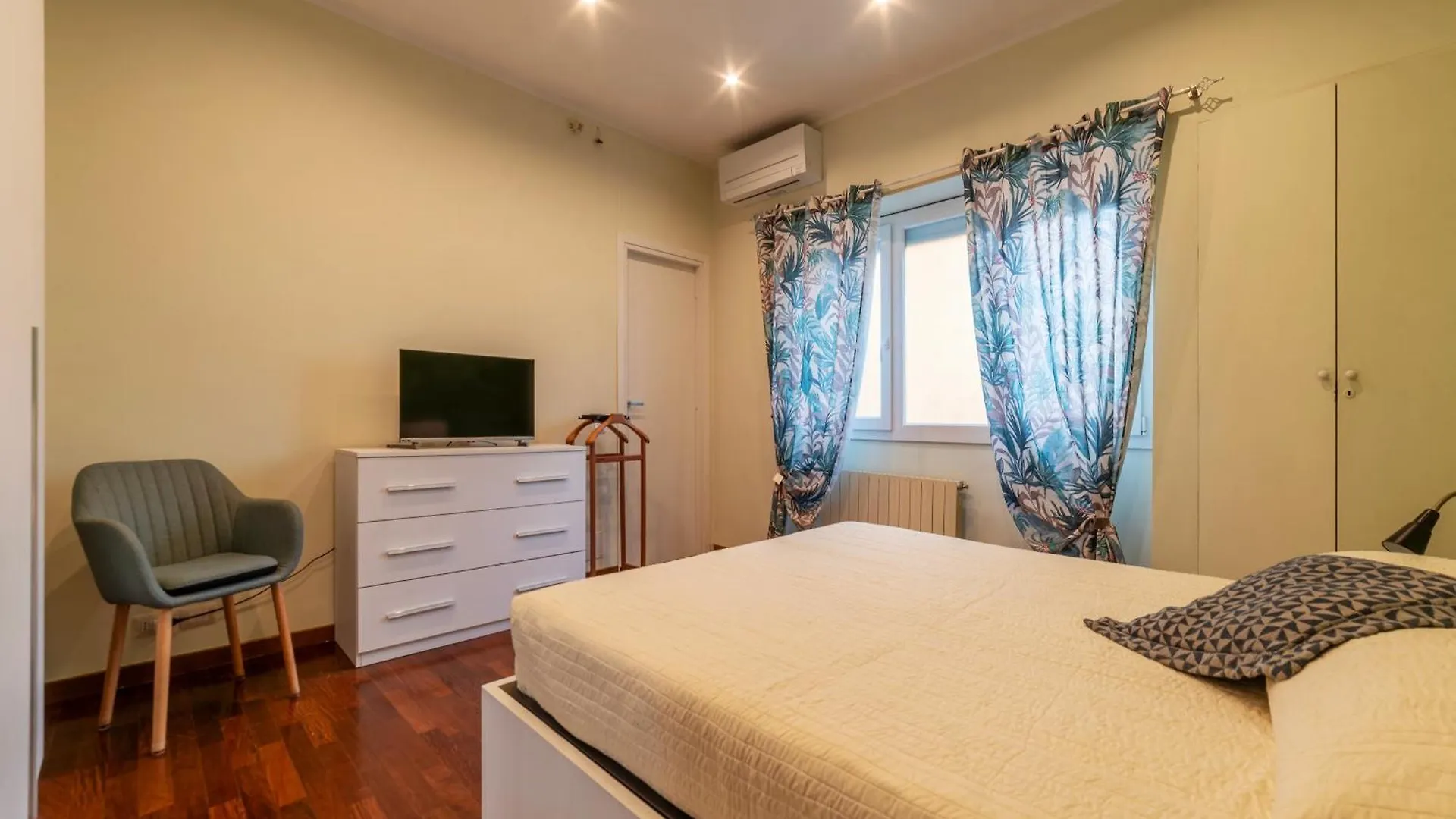 San Pietro Terrace Apartment Rome